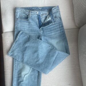 Extra high rise Light Blue Denim Jeans. Wide leg size 10.